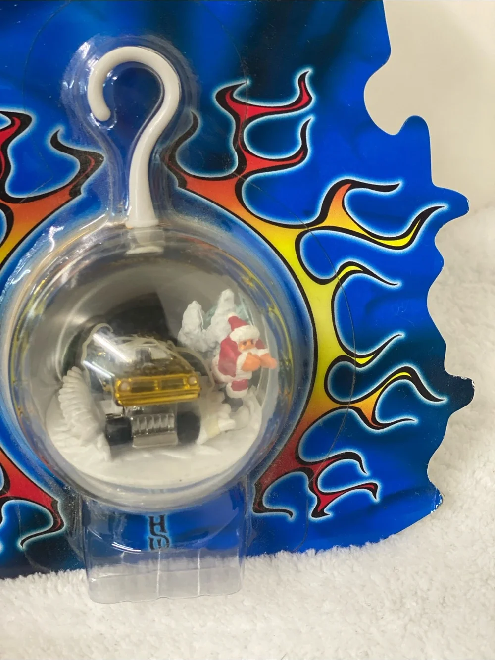 Hot Wheels 2005 Happy Holidays Christmas Ornaments Lot of 2 Truck & Car Collect